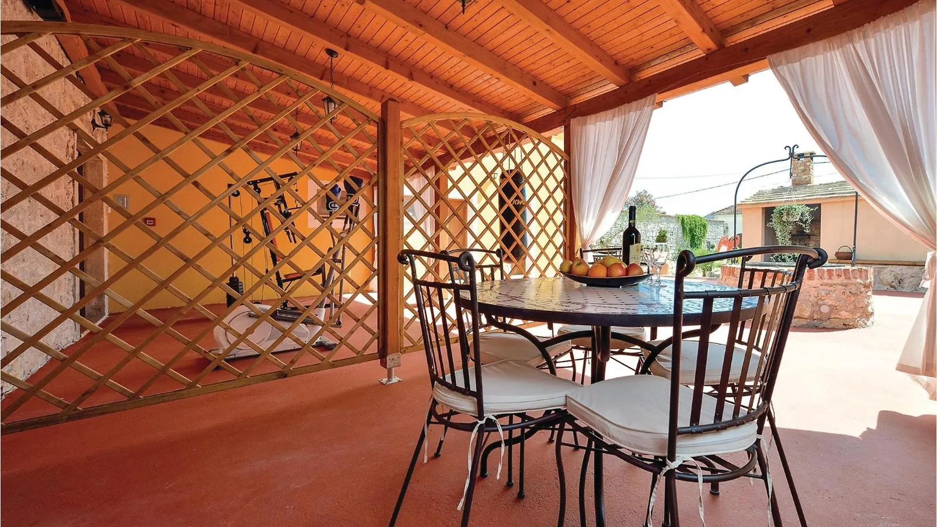Casa de Férias Cozy Home In Pakostane With Kitchen Croácia
